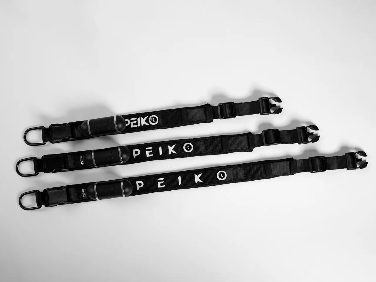 PEIKO® Quickleash™ Dogcollar With Built-in Retractable Dog Leash